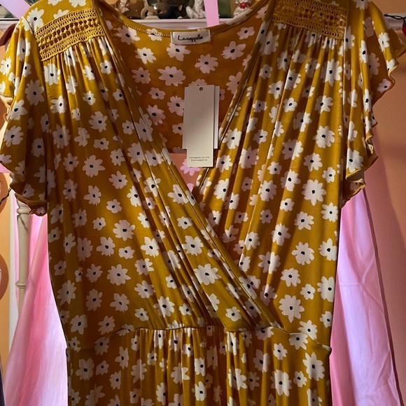 NWT Loveappella Yellow Dress with Flowers - Picture 1 of 1